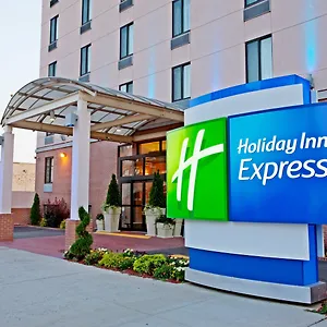 Holiday Express Brooklyn, An Ihg New York