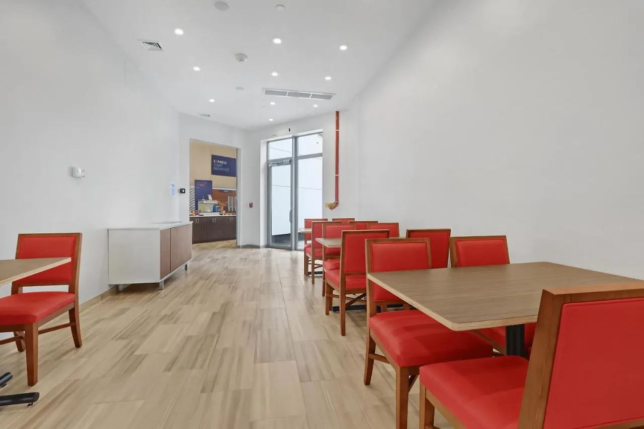 **  Holiday Inn Express - Brooklyn - Bushwick , An Ihg Hotel New York Stati Uniti